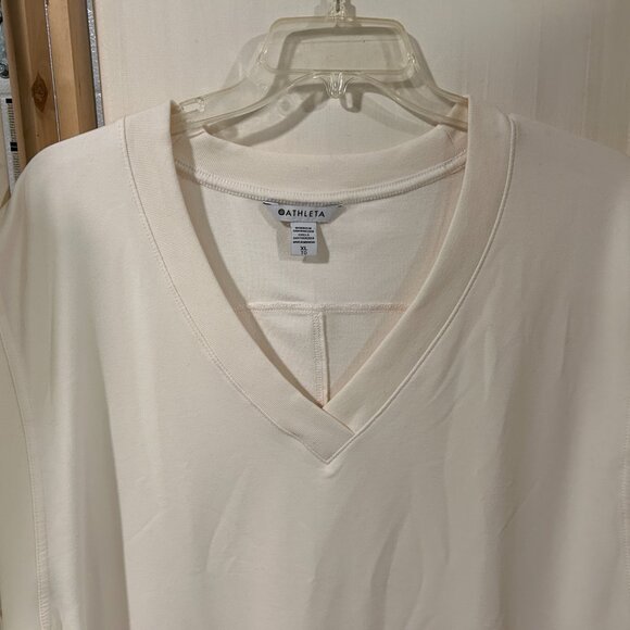 ATHLETA Retroterry Sz XL Cream / Ivory V-Neck Athleisure Top - Picture 3 of 8